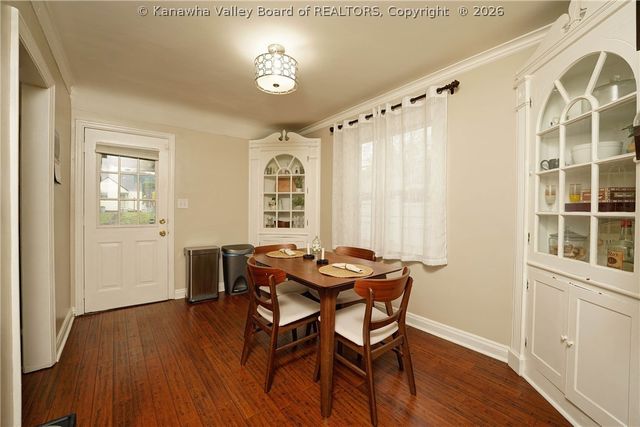 3808 Washington Avenue Se, Charleston, WV 25304