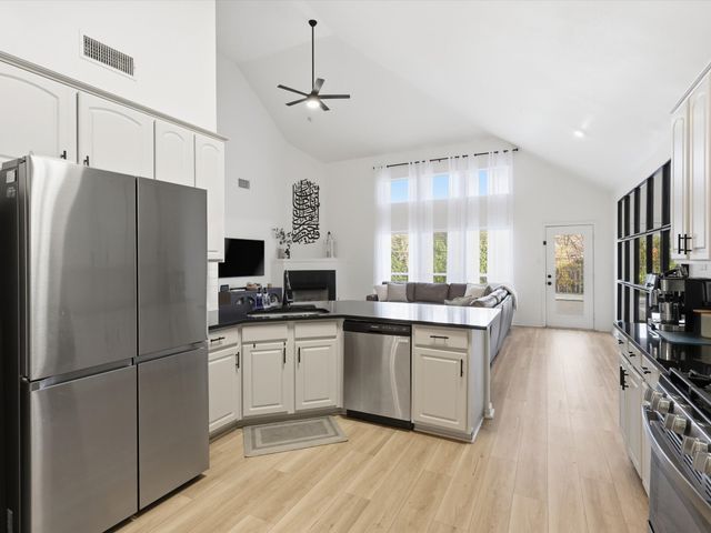 8320 Bandelier Trail, Fort Worth, TX 76137