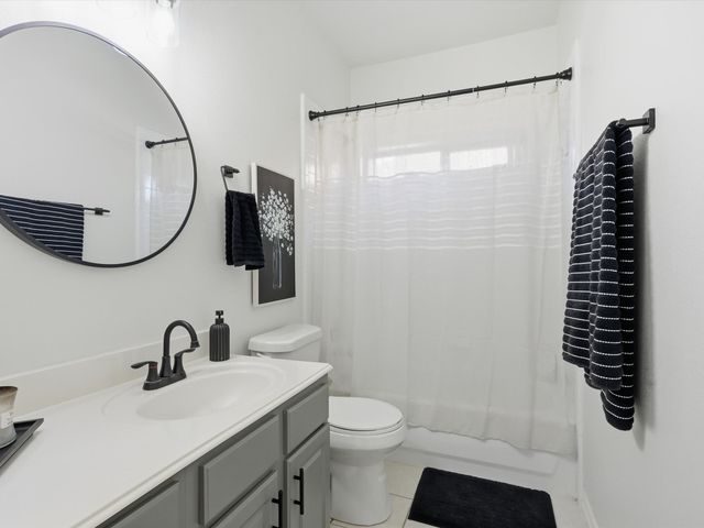 8320 Bandelier Trail, Fort Worth, TX 76137