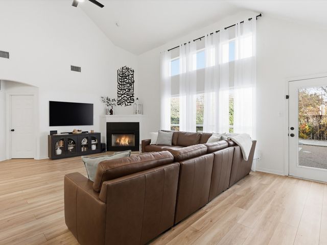 8320 Bandelier Trail, Fort Worth, TX 76137