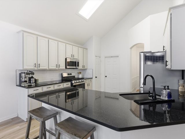 8320 Bandelier Trail, Fort Worth, TX 76137
