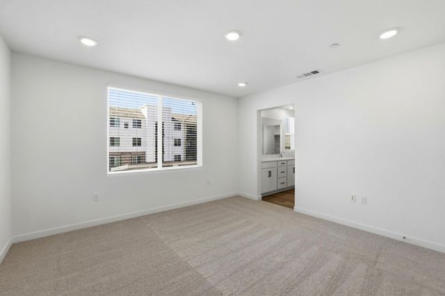 1251 Leonhardt Loop, Lincoln, CA 95648