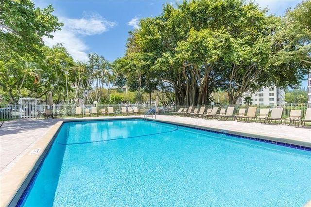 3001 S Course Drive 403, Pompano Beach, FL 33069