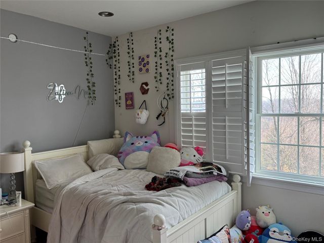 12 Birch Hill Road, Scarsdale, NY 10583