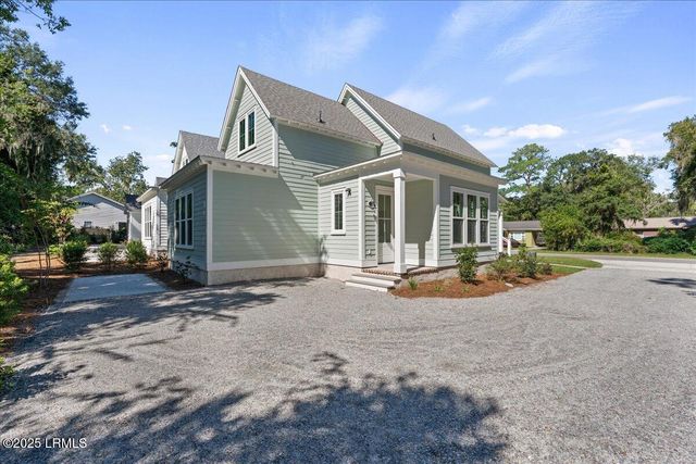 2204 National Street, Beaufort, SC 29902