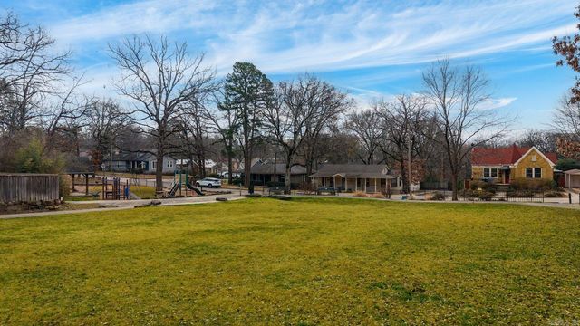 5410 Southwood Rd, Little Rock, AR 72205