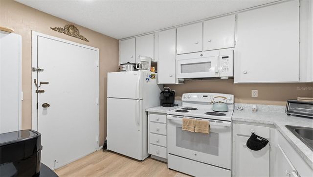 2700 BAYSHORE BOULEVARD 1307, Dunedin, FL 34698