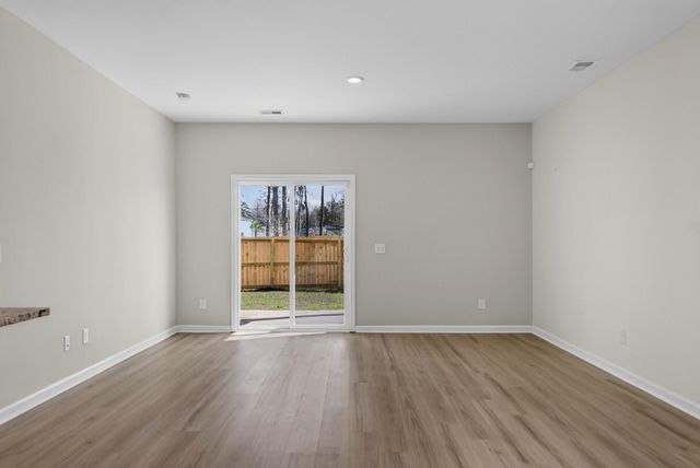 432 Minim Street, Charleston, SC 29414