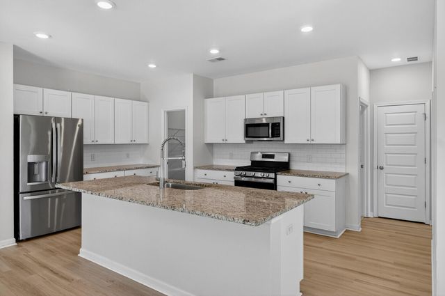 432 Minim Street, Charleston, SC 29414