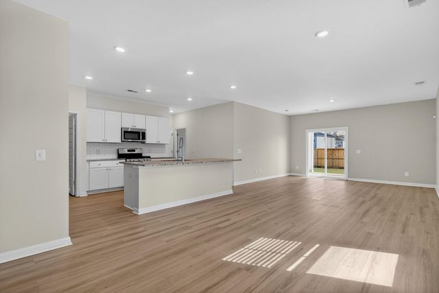 432 Minim Street, Charleston, SC 29414