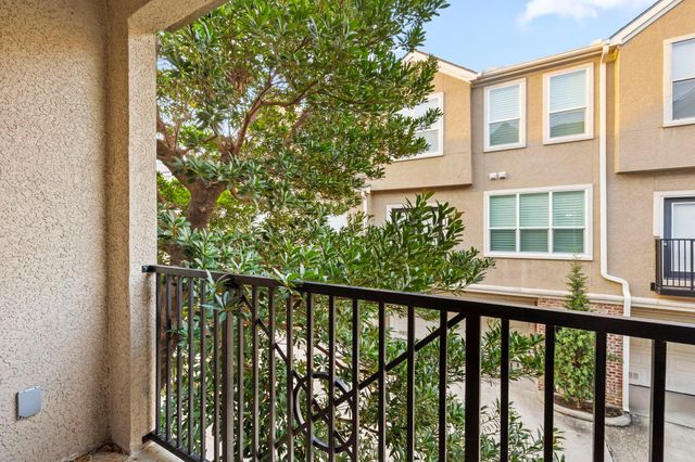 12707 Boheme Drive 1302, Houston, TX 77024