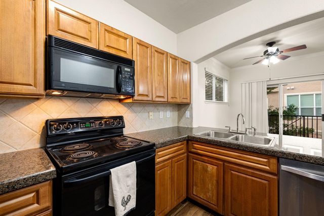12707 Boheme Drive 1302, Houston, TX 77024