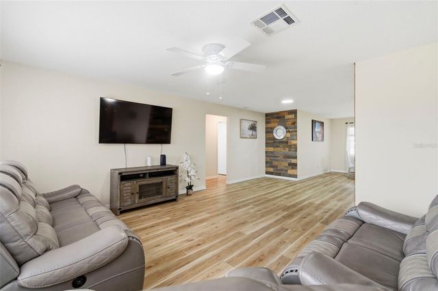 3022 JACKSON DRIVE, Holiday, FL 34691