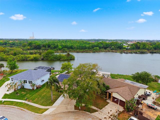 3022 JACKSON DRIVE, Holiday, FL 34691