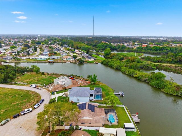 3022 JACKSON DRIVE, Holiday, FL 34691