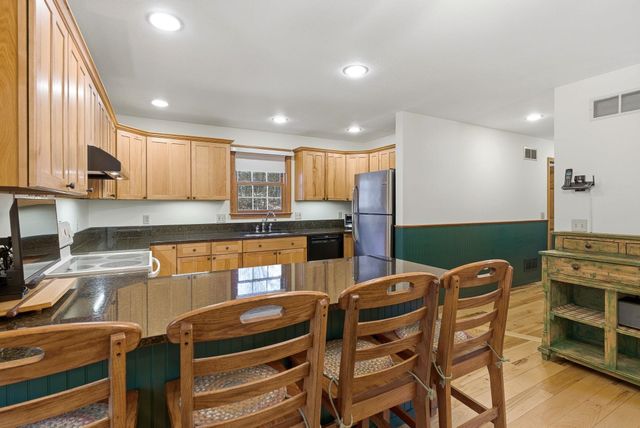 166 Amherst Street, Amherst, NH 03031