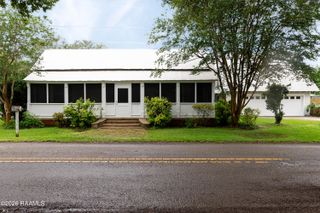 110 S Lee Avenue, Broussard, LA 70518