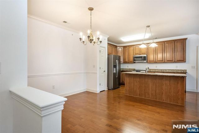 98 Quarry Drive B2, Woodland Park, NJ 07424