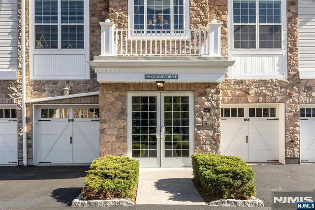 98 Quarry Drive B2, Woodland Park, NJ 07424