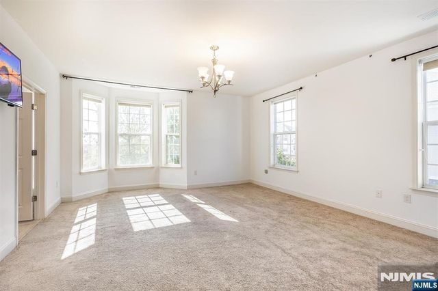 98 Quarry Drive B2, Woodland Park, NJ 07424
