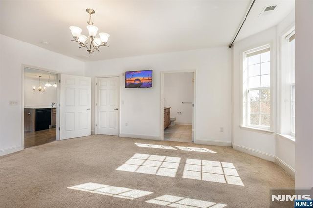 98 Quarry Drive B2, Woodland Park, NJ 07424