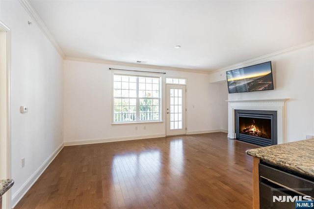 98 Quarry Drive B2, Woodland Park, NJ 07424