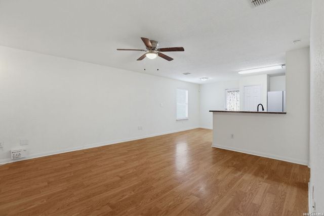 5739 Texas Cyn, San Antonio, TX 78252