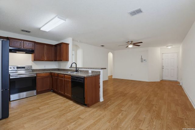 5739 Texas Cyn, San Antonio, TX 78252