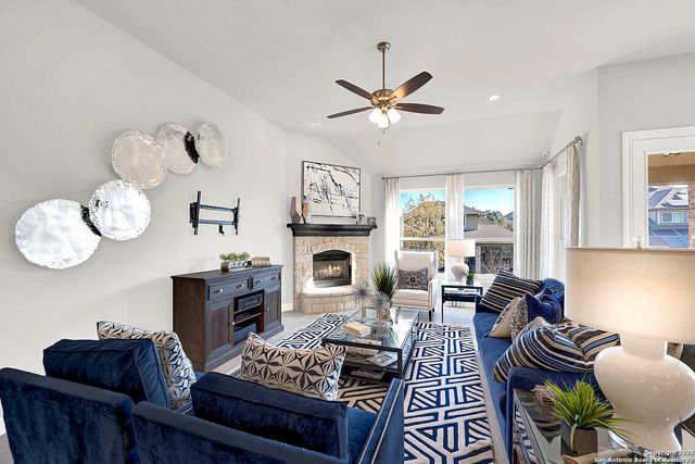 28726 Front Gate, Boerne, TX 78015