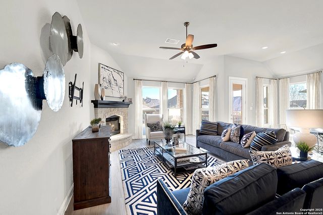 28726 Front Gate, Boerne, TX 78015