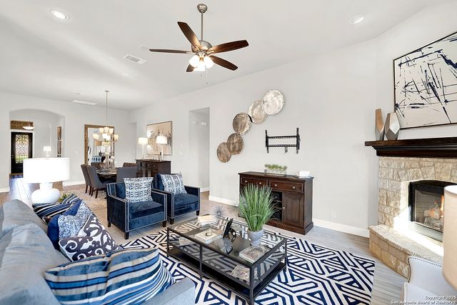 28726 Front Gate, Boerne, TX 78015