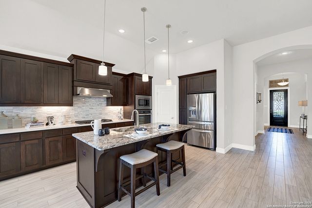 28726 Front Gate, Boerne, TX 78015
