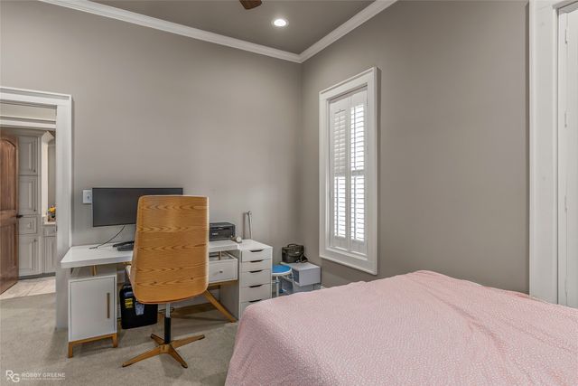 106 Vieux Carre, Bossier City, LA 71111