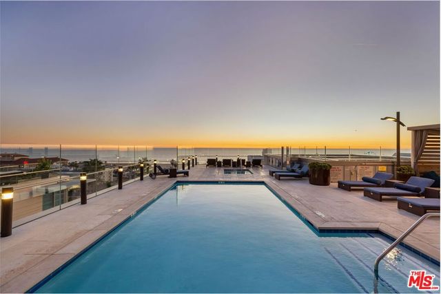 1755 Ocean Avenue 412, Santa Monica, CA 90401