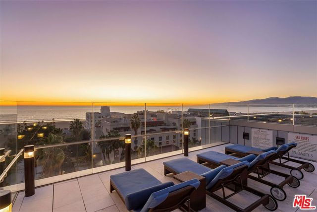 1755 Ocean Avenue 412, Santa Monica, CA 90401