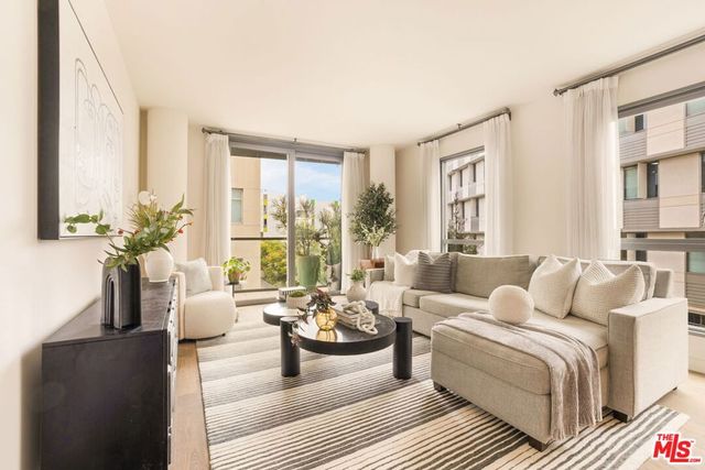 1755 Ocean Avenue 412, Santa Monica, CA 90401