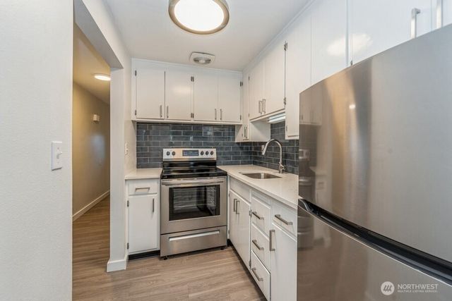 255 SW 154th Street, Burien, WA 98166