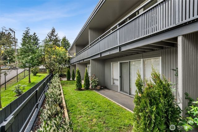 255 SW 154th Street, Burien, WA 98166