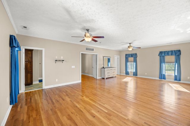 876 Boyers Chapel Road, Sadieville, KY 40370