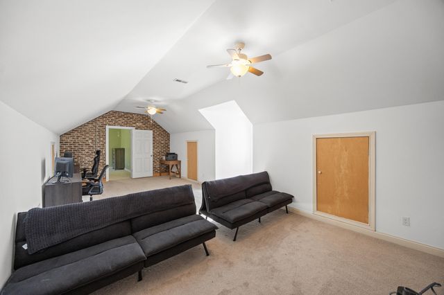 876 Boyers Chapel Road, Sadieville, KY 40370