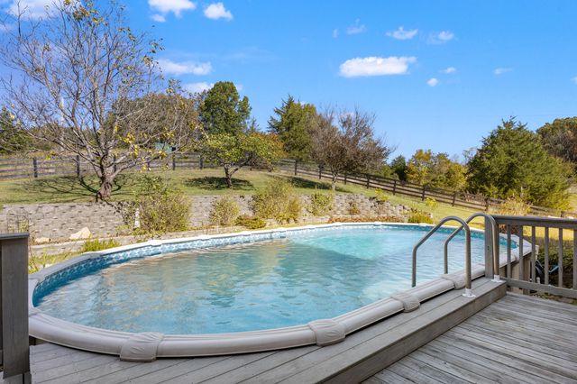 876 Boyers Chapel Road, Sadieville, KY 40370