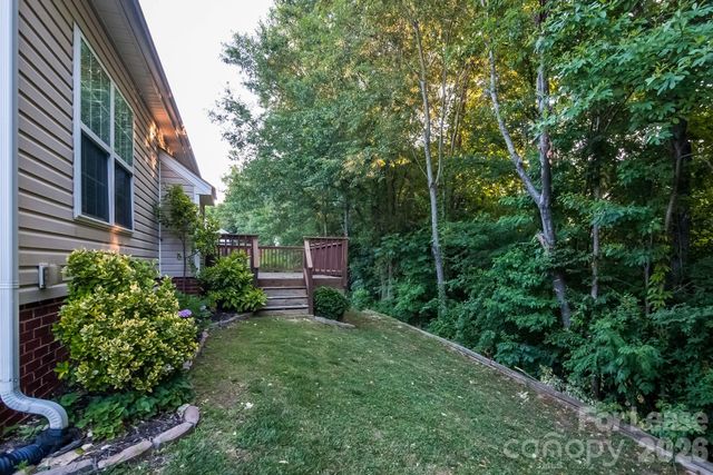 2873 Island Point Drive NW, Concord, NC 28027