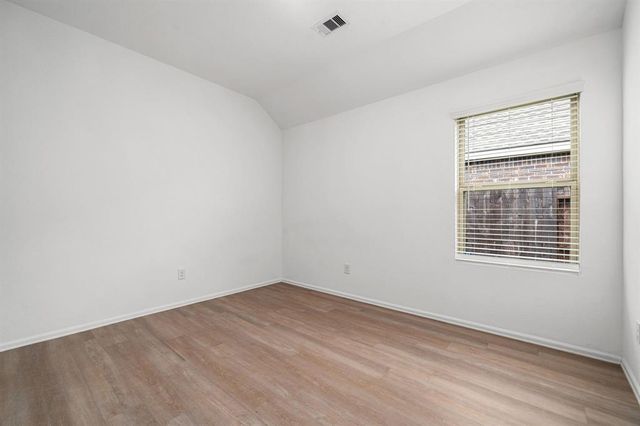 9827 Kingston Liberty Lane, Baytown, TX 77521
