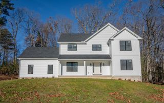 60 Hollister Drive, Avon, CT 06001