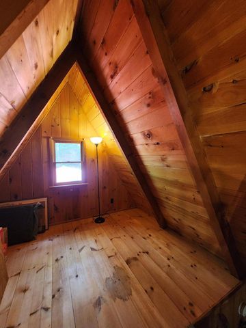 80 Beech Street, Jay, NY 12941