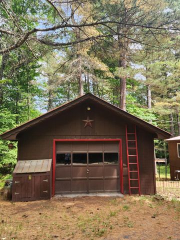 80 Beech Street, Jay, NY 12941