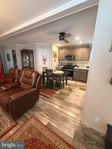 309 BORDIC RD, Reading, PA 19606