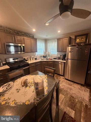 309 BORDIC RD, Reading, PA 19606