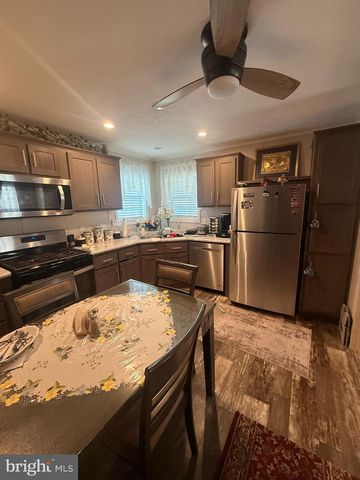 309 BORDIC RD, Reading, PA 19606