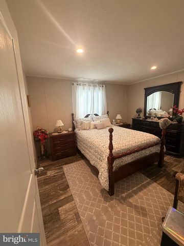 309 BORDIC RD, Reading, PA 19606